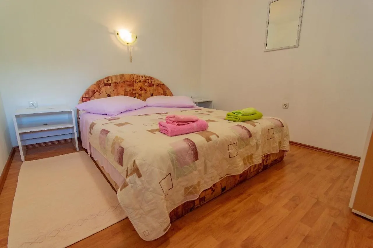 Apartment Dumicic 2 Mundanije Croácia